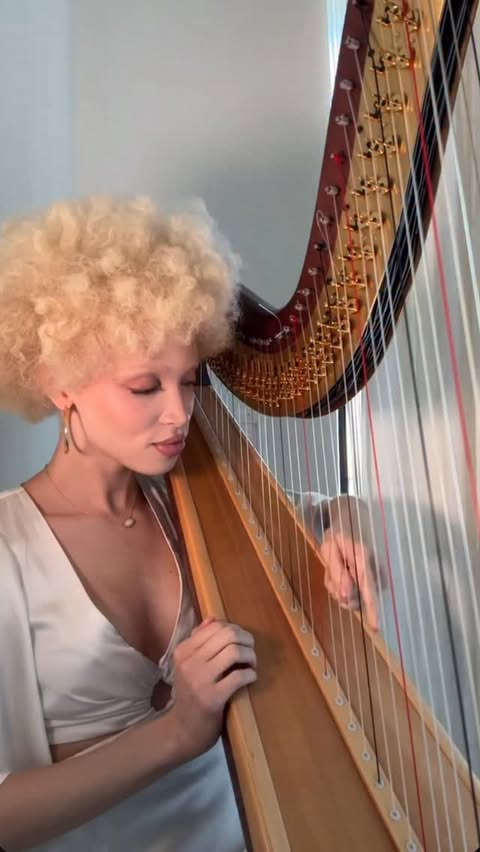 Instagram post by @blondie.fro for Pattern. Caption reads: Hair, body & soul all @patternbeauty approved 🧡✨....