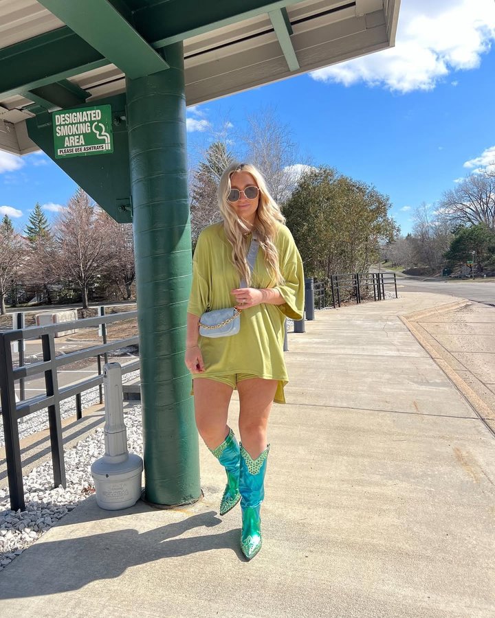 Instagram post by @brooketarynartistry for AZALEA WANG. Caption reads: [...] ft. My favorite brand of boots....