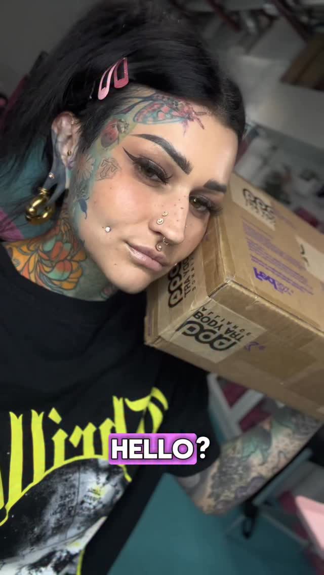 Instagram post by @tiaberrys for Fkirons. Caption reads: Let’s open the sweet ✨ Lavender Mochi ✨ Flux Max....