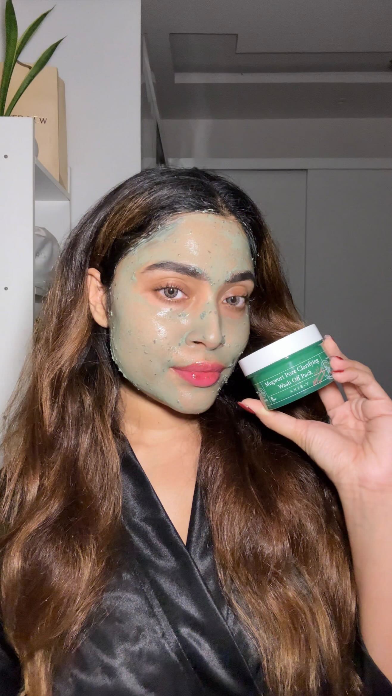 Instagram post by @thealluringchic for Axis-y. Caption reads: [...] till the end for results 🫶

@axisy_official....