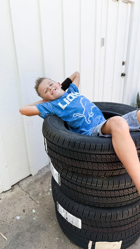 Instagram post by @theperfectmom for Continental Tire. Caption reads: My first Mom car was the minivan!! We got our....