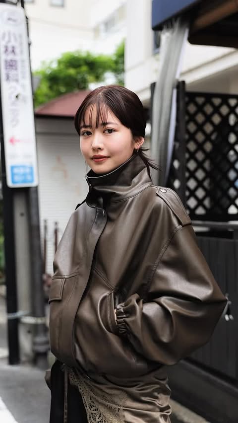 Instagram post by @hare_streetsnap for ZOZOTOWN. Caption reads: ZOZOTOWN 秋冬新作アイテム🍂📸 [...].