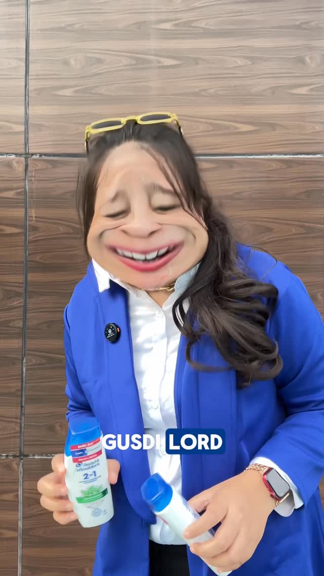 Instagram post by @ezhafau for Alfamart. Caption reads: Waduhh dimarahin LORD & hampir dilempar bangku....