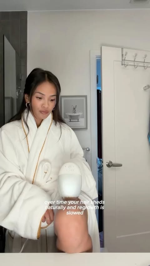 Instagram post by @jenntran for Philips. Caption reads: #PhilipsPartner @PhilipsBeautyUS Lumea IPL 9900....