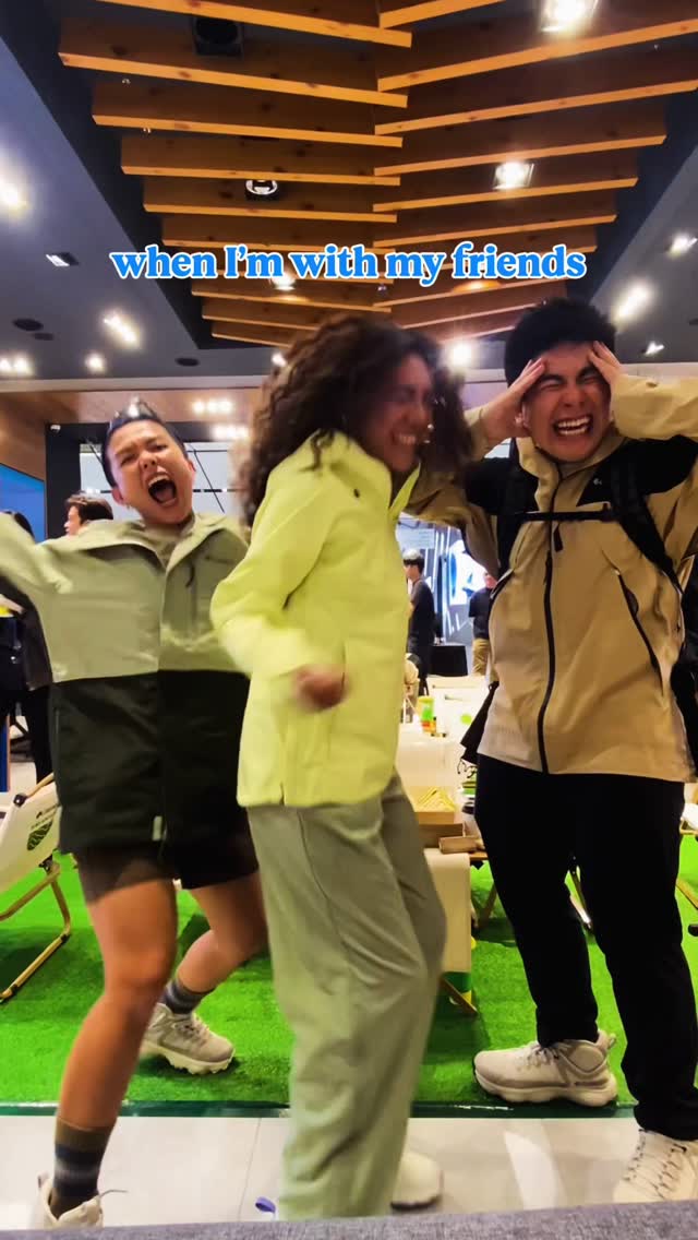 Instagram post by @ruieesruiees for Columbia México. Caption reads: I call this: professional silliness 🤪
🌟....