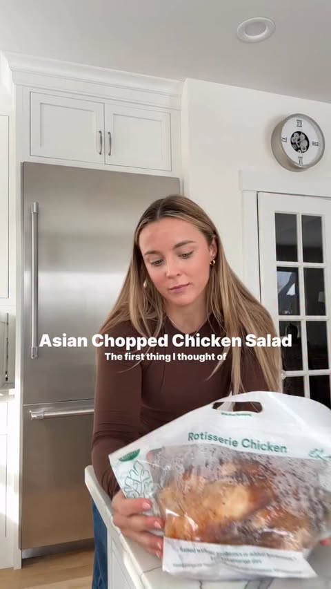 Instagram post by @carolineconneen for Taylor Farms. Caption reads: [...] hack idea and the @YourTaylorFarms chopped....