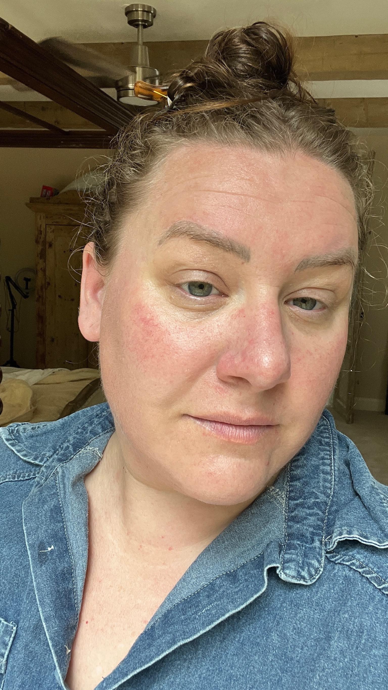 Instagram post by @abiayres for PMD Beauty. Caption reads: I may have missed a week but there’s nothing my....