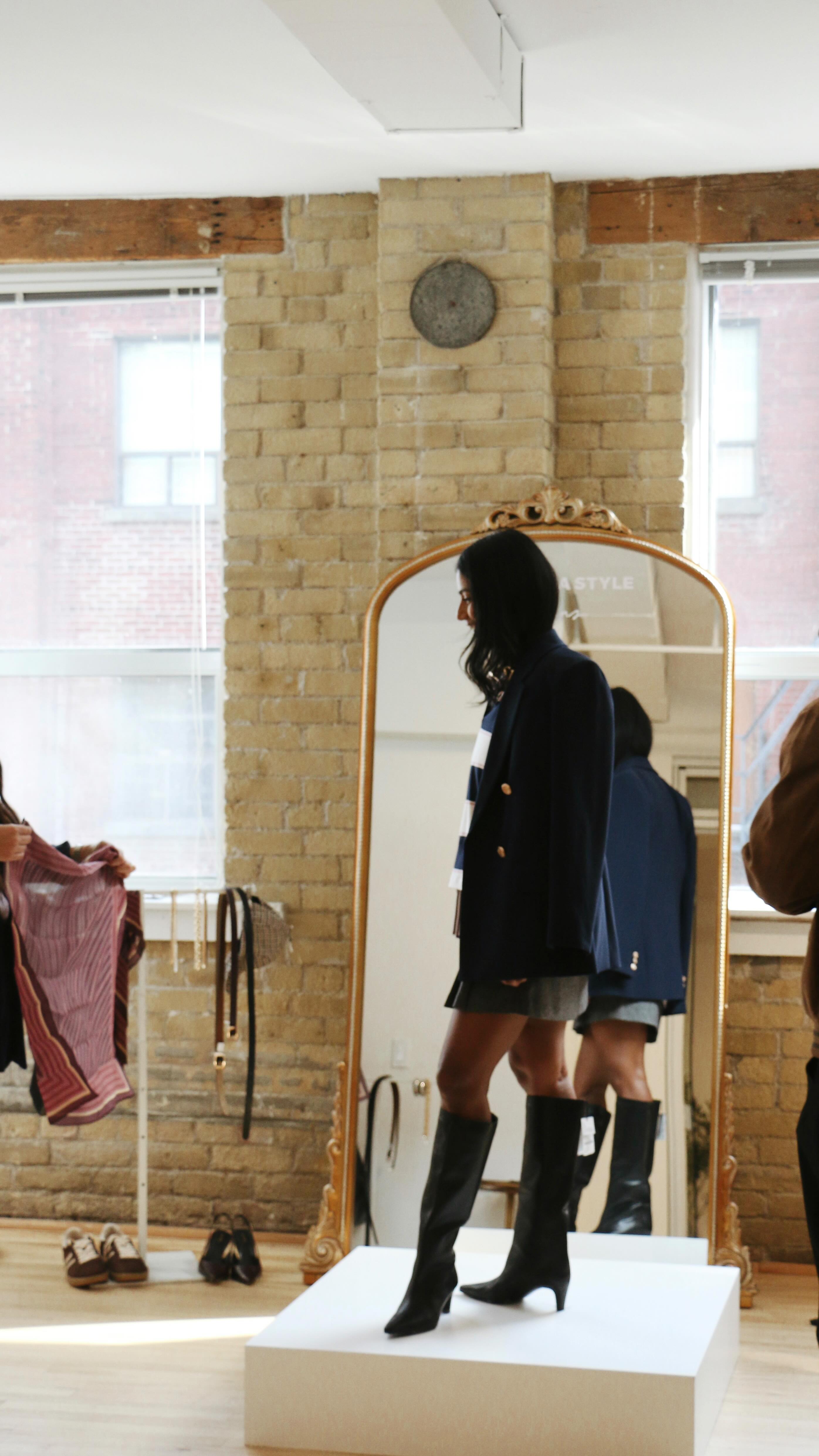 Instagram post by @deyakannesha for Reitmans. Caption reads: which look are we taking home? 🛍️ @reitmans.