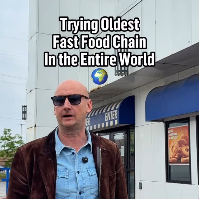 Instagram post by @burgerspotting for White Castle. Caption reads: Sunday, funday, 🍔day! At the oldest fastfood....