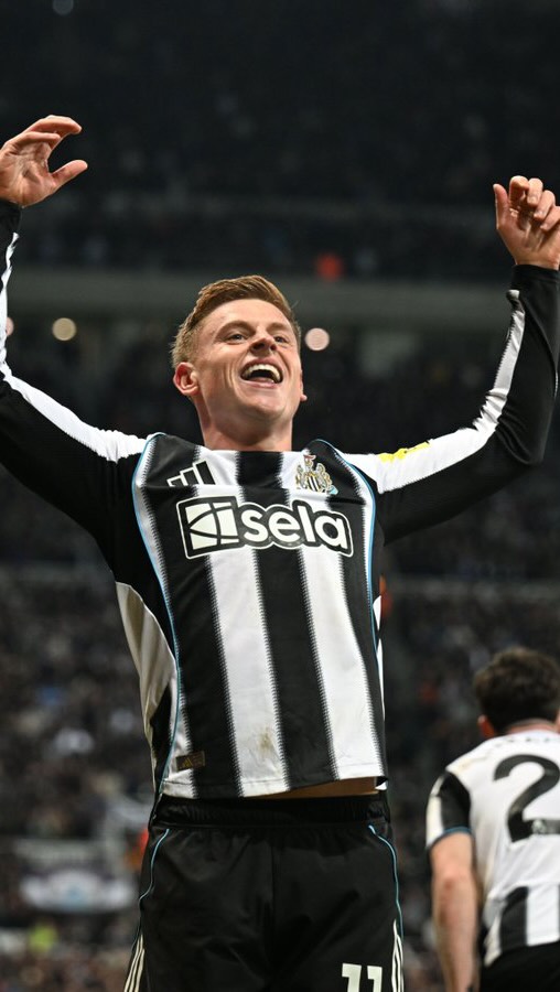 Instagram post by @harveybarnes97 for Premier League. Caption reads: HARVEY BARNES WITH THE WINNER 🏹.