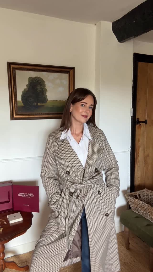 Instagram post by @nicolajanejarvis for Jewells. Caption reads: [...] getting ready! 

Ready to go!....