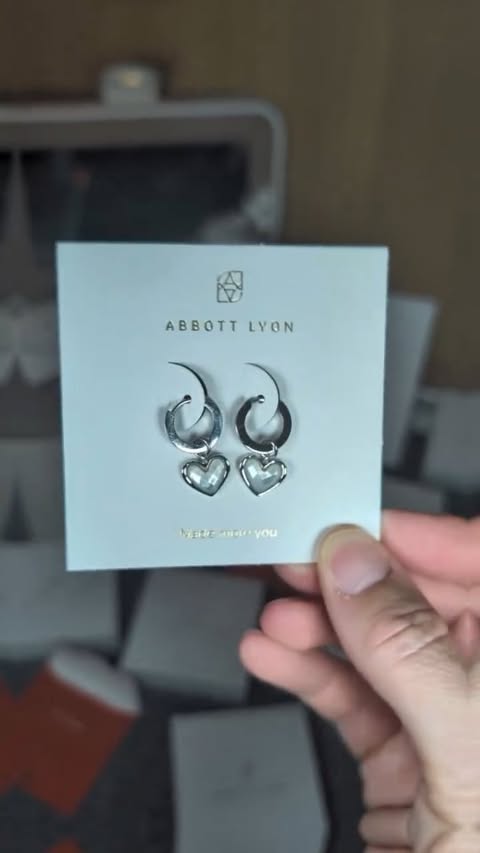 Instagram post by @sam_testedit for ABBOTT LYON. Caption reads: [...] with jewellery — and my growing @abbottlyon....