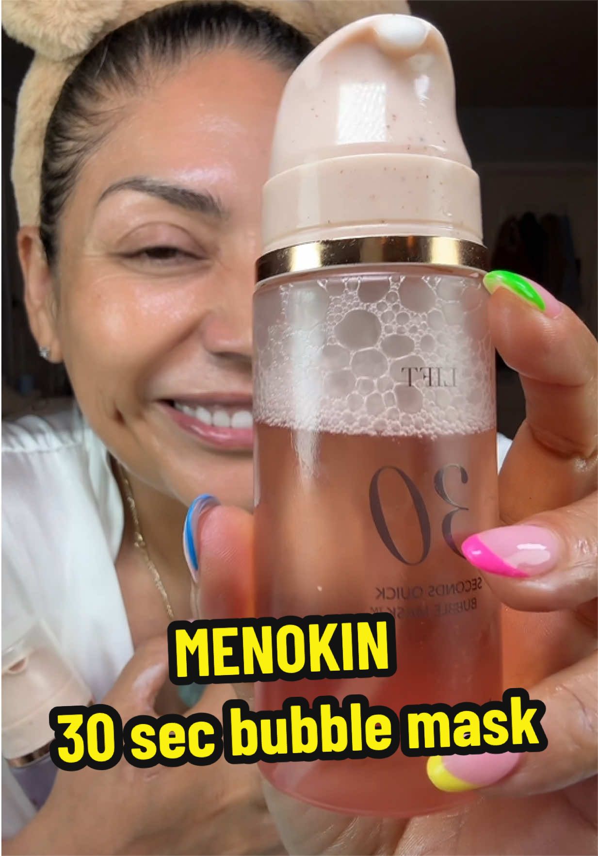 TikTok post by an influencer for Menokin. Caption reads: 30 sec. bubble mask @MENOKIN....