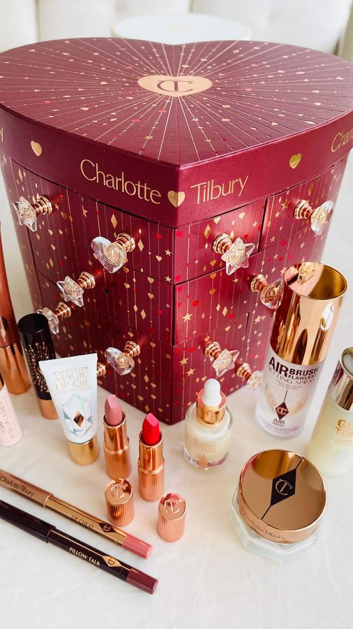 Instagram post by @jenniferlovescouture for Into The Gloss. Caption reads: CHARLOTTE’S BEAUTY TREASURE CHEST OF LOVE
12 DOOR....