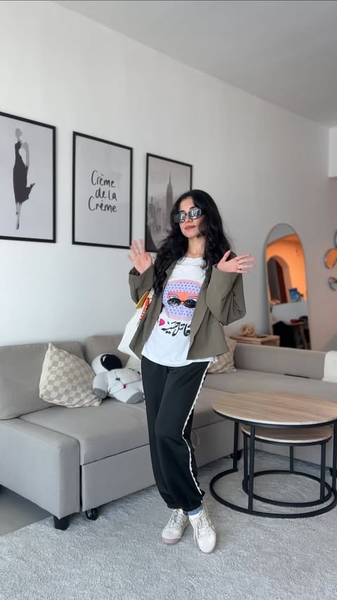 Instagram post by @ghania.so for Marc Jacobs. Caption reads: (Wait for the ending 🤣) 
GRWM for the airport....