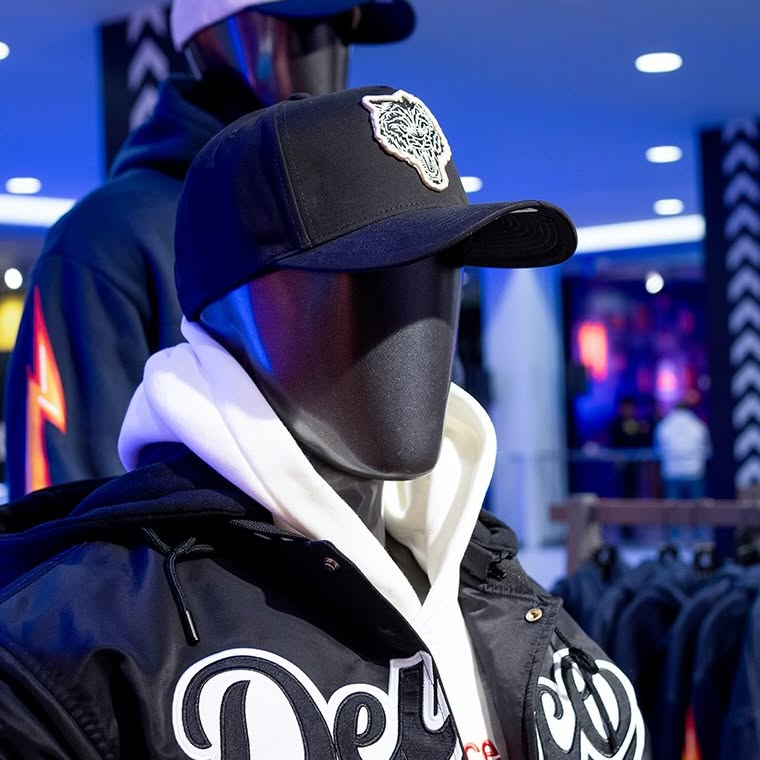 Instagram post by @armandomedina for Deuce Brand. Caption reads: [...] underdogs, and we’re here to stay.....