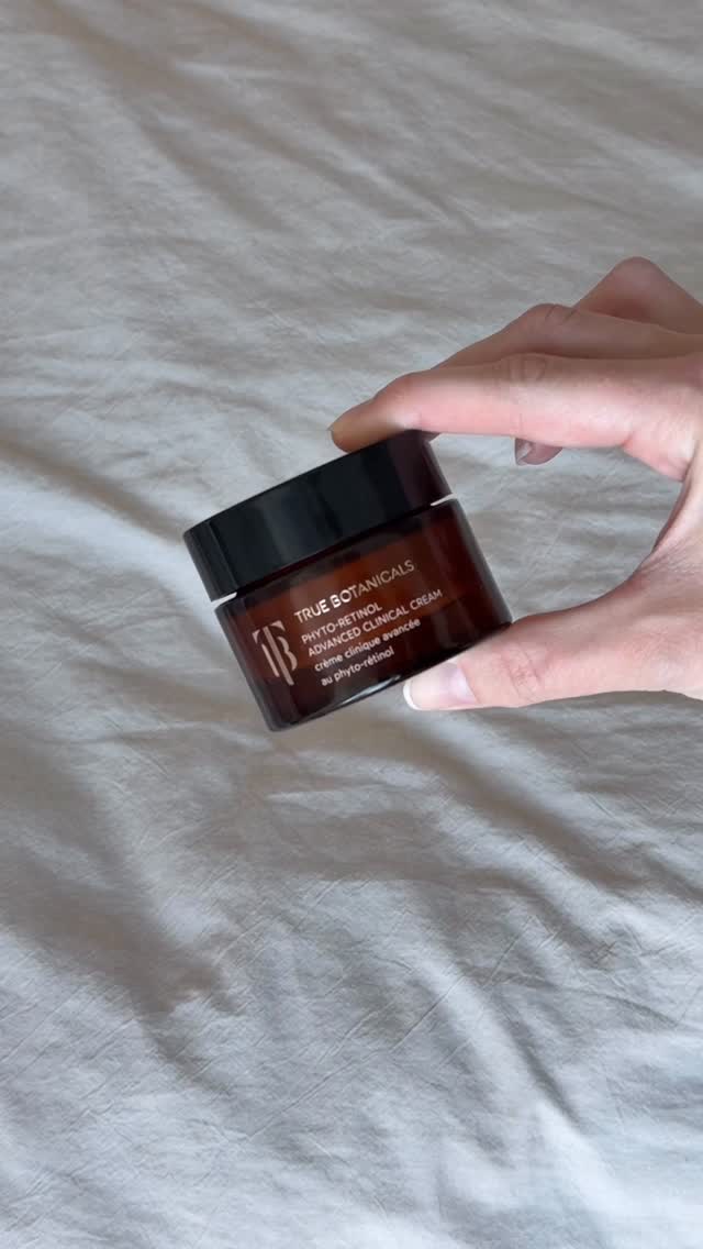 Instagram post by @itgirlhope for true Botanicals. Caption reads: My skin has been through so many changes during....