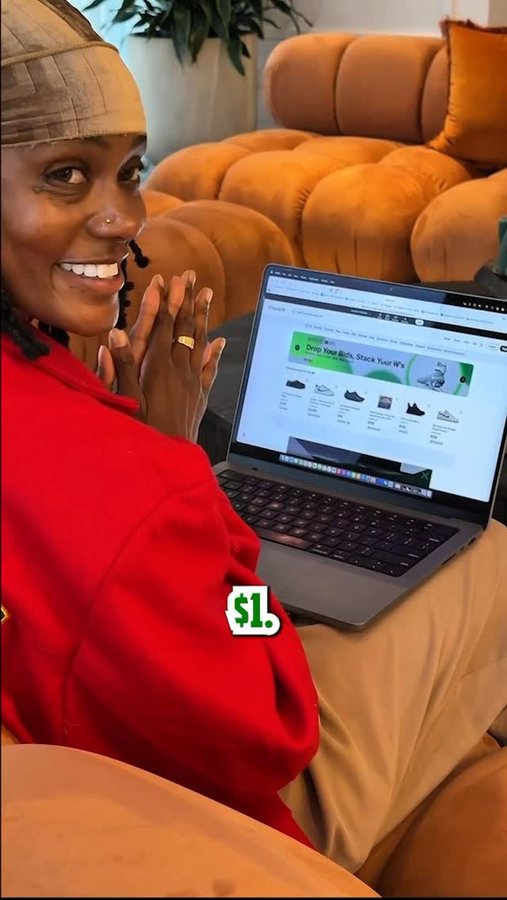 Instagram post by @culturecashouts for StockX. Caption reads: @STOCKX AUCTIONS ARE LIVE NOW… 👀

ALL THE GRAILS.....