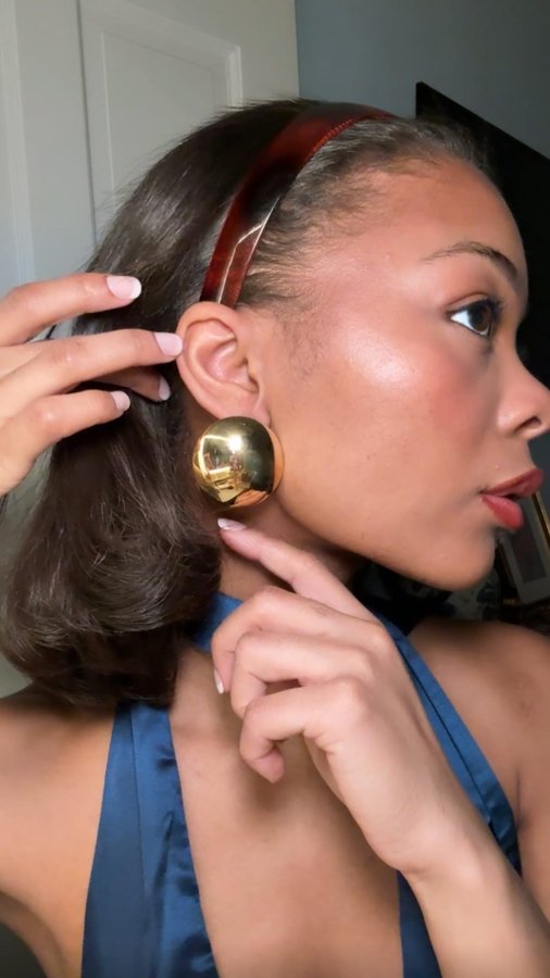 Instagram post by @kailynshepherd for Tini Lux. Caption reads: The perfect finishing touch✨ @tiniluxjewelry.