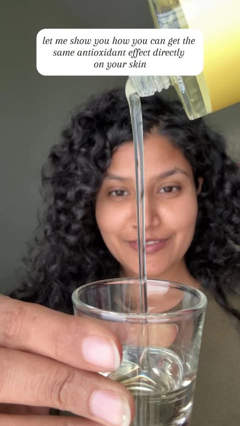 Instagram post by @mannat_s_96 for APRILSKIN. Caption reads: [...] marke, darkspots, and post acne mark....