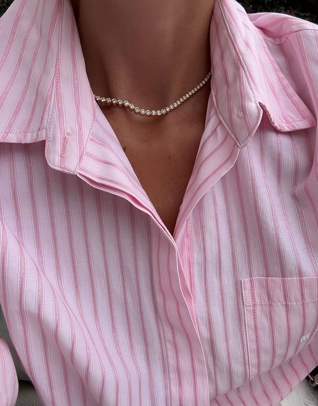 Instagram post by an influencer for M-KAE. Caption reads: [...] introduce a soft pink tone to @mkaecph.....