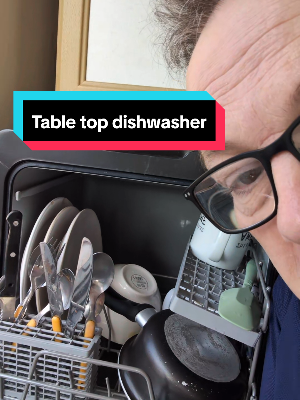 TikTok post by @ditsoreviews for Duronic. Caption reads: [...] to @kellycooil I didn't buy this Duronic....