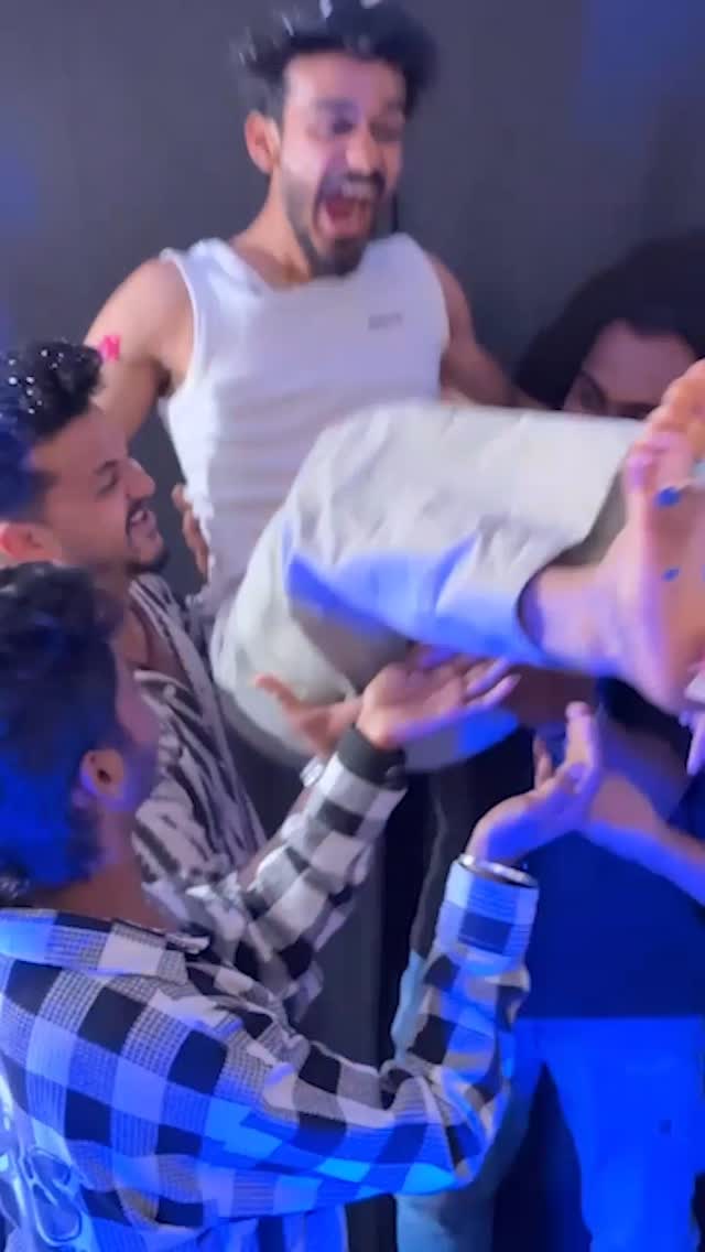 Instagram post by @samsameer_insta for Sprite India. Caption reads: Iam Blessed with Such Friends And You ?🥹....