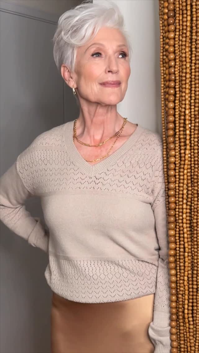 Instagram post by @mayemusk for Zeagoo. Caption reads: [...] been perfect for me. Thank you,....