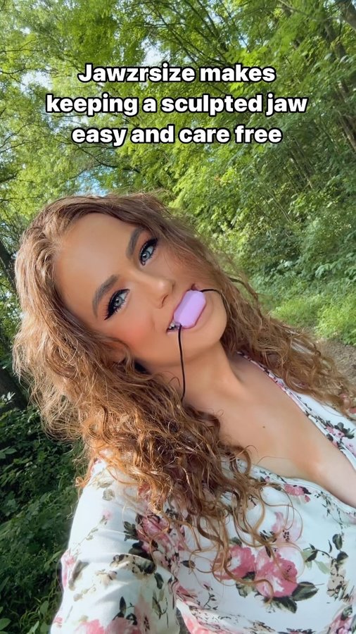 Instagram post by @nursemeggydrn for Jawzrsize. Caption reads: [...] as important as working out my body,....