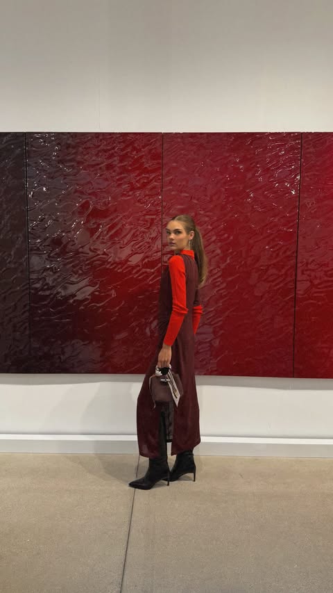 Instagram post by @jette for LONGCHAMP. Caption reads: Werbung // Painting as Outfits for @longchamp at....