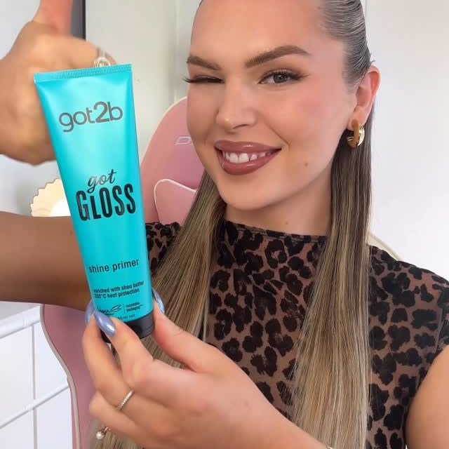 Instagram post by @sammys_vanity for got2b. Caption reads: Glossy hair is my go to @got2b....