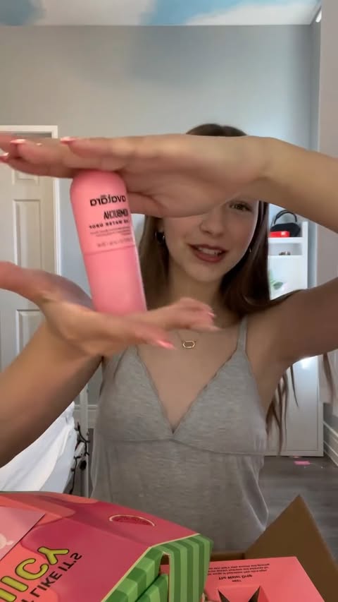 Instagram post by @imsashashev for Avatara Skin. Caption reads: tysm @avataraskin 💕 literally obsessed, this is....