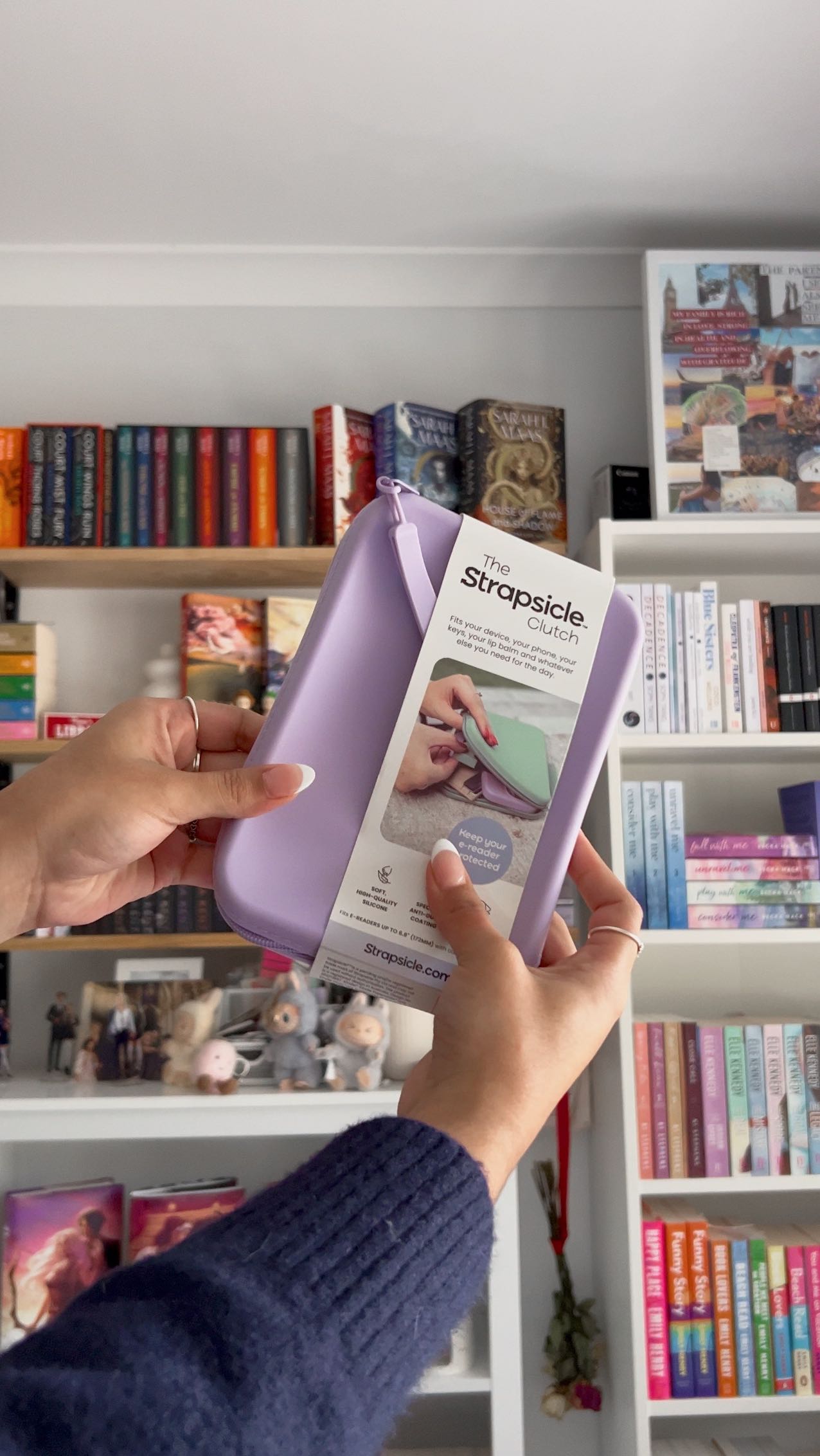 Instagram post by @tiaslibrary for Strapsicle. Caption reads: [...] are these straps and clutch from @strapsicle....