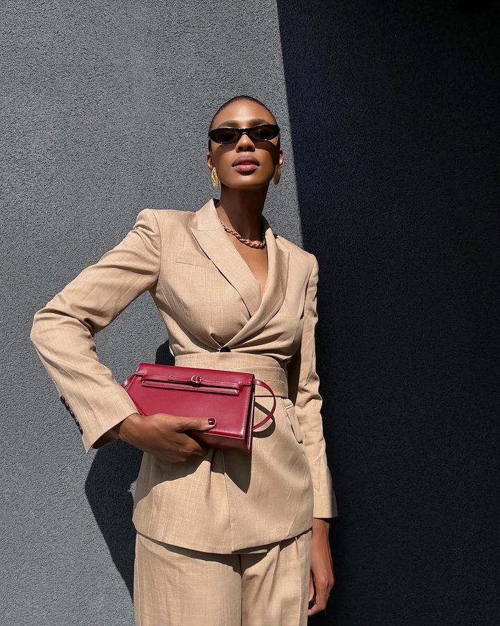 Instagram post by @veron.zee for SHONA JOY. Caption reads: Suited with my favorite autumn tones🤎
 #shonajoy....