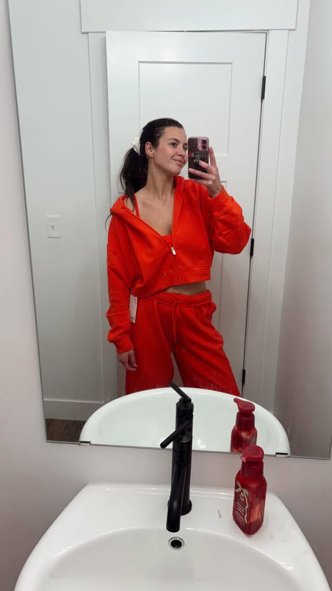 Instagram post by @allieseabock for PatPat. Caption reads: I hope you all have the best day with your loved....