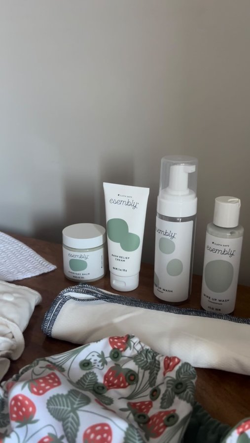 Instagram post by @vanesalelexo for Esembly Baby. Caption reads: delicate baby skincare for my baby’s delicate skin....