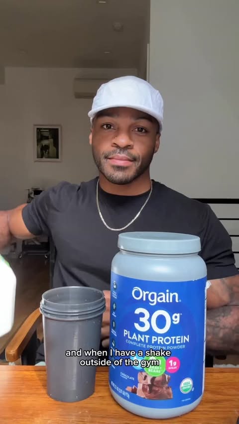 Instagram post by @whatsgoodberto for Orgain. Caption reads: [...] goals get more intense, but @drinkorgain has....