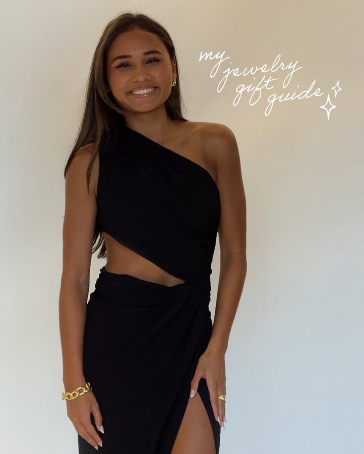 Instagram post by @alyssthomp for gorjana. Caption reads: Sharing my go-to @gorjana pieces.  Easy gifts that....