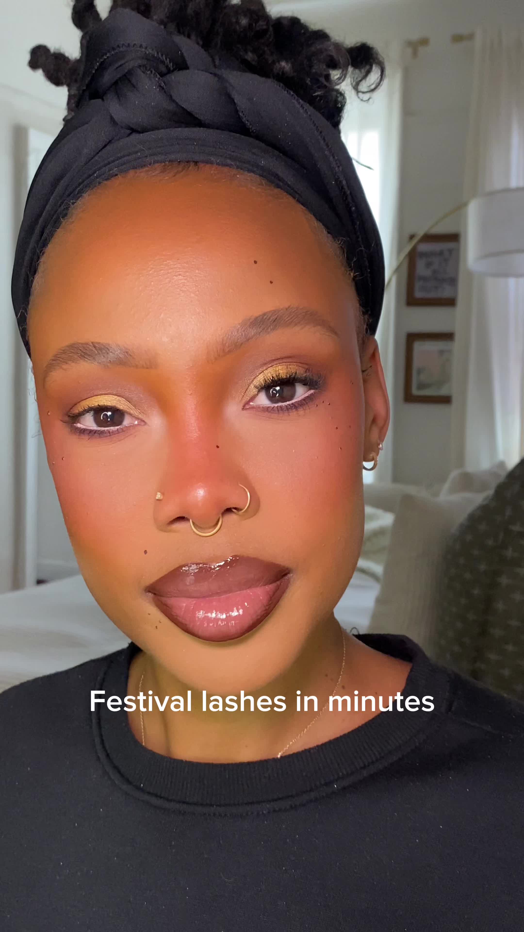 TikTok post by @brittnymessado for Falscara. Caption reads: [...] cluster lashes I've been obsessed and....
