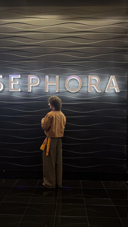 Instagram post by an influencer for Sephora. Caption reads: [...] my favorite time of year—The @sephora....