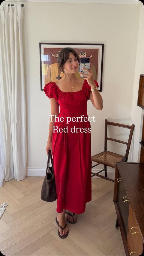 Instagram post by @rosieannbutcher for New Look. Caption reads: [...] put in my stories for ease) Flip flops....