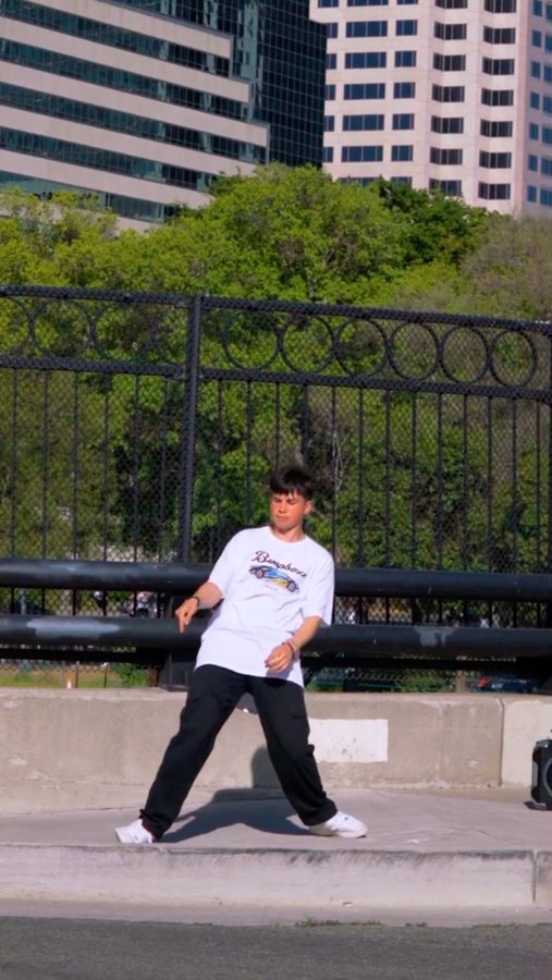 Instagram post by @jaryanbague for Bumpboxx. Caption reads: [...] when i step into the jungle” 😤‼️ 🔊:....