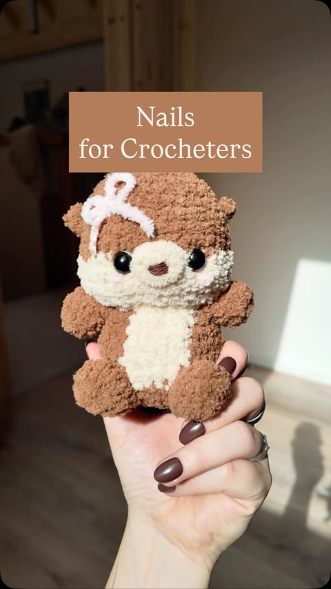 Instagram post by @crochetbyjanina for Doonails. Caption reads: [...] cute 🥰 These soft gel press-ons from....
