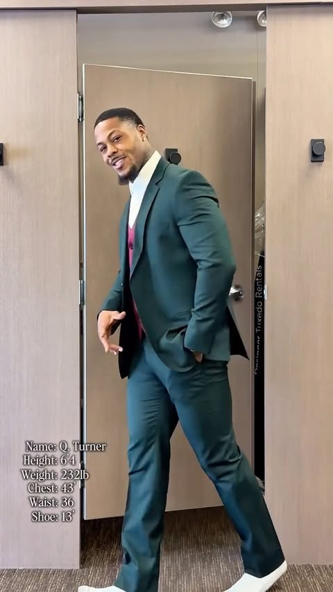 Instagram post by @1deepqt for Men’s Wearhouse. Caption reads: Immense appreciation @menswearhouse for sponsoring....