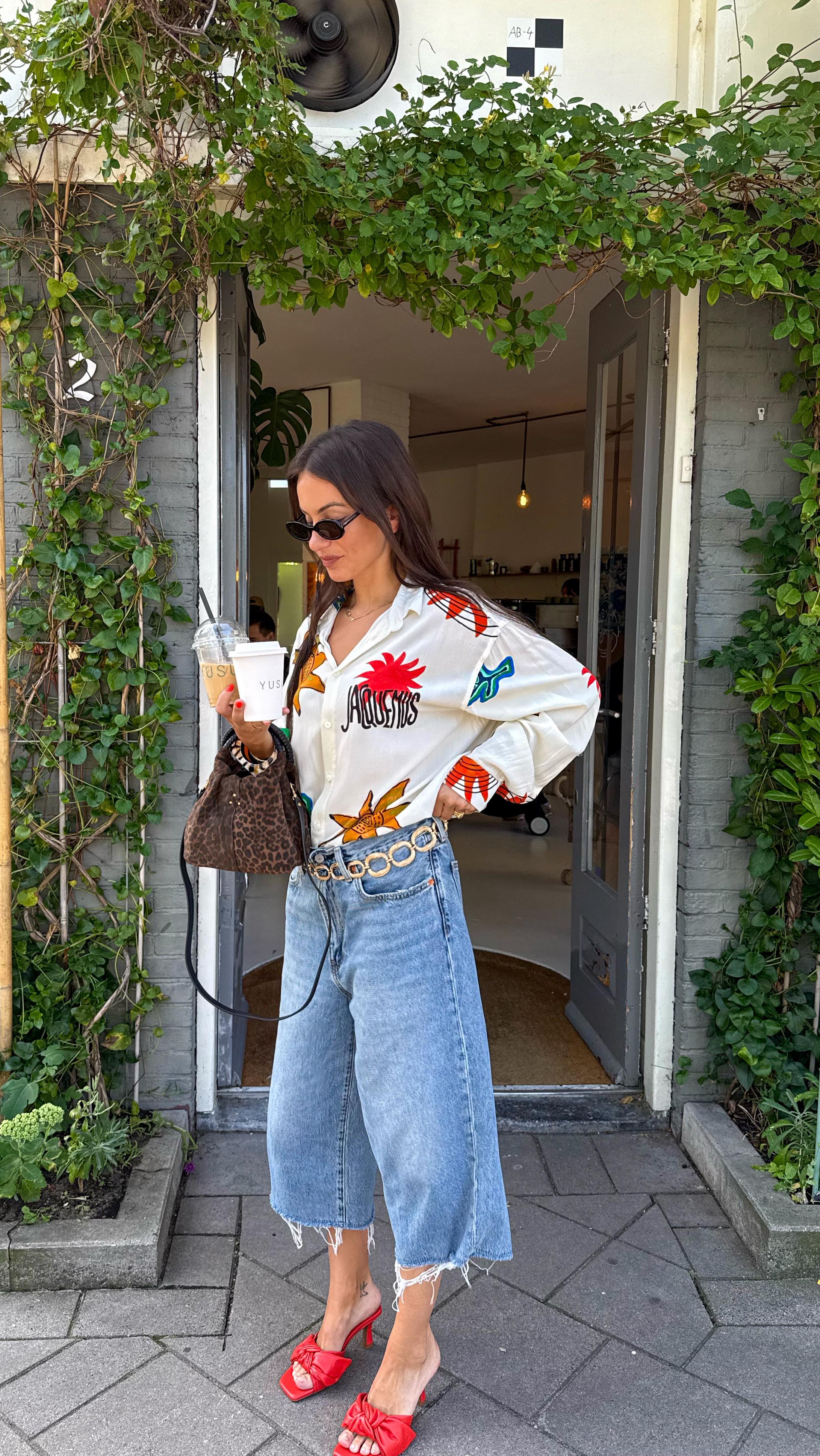 Instagram post by @lizzyvdligt for Jerome Dreyfuss. Caption reads: [...] leopard Gordi out for a stroll 🐆✨....