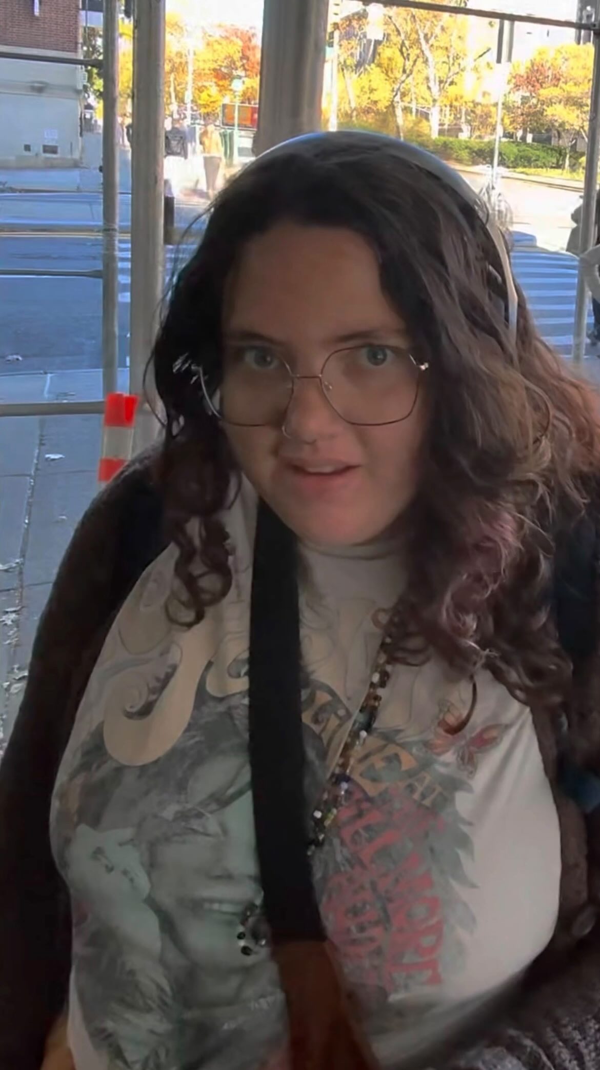 Instagram post by @thewellroundedhuman for sweetgreen. Caption reads: Would you take @sweetgreen over Shake....