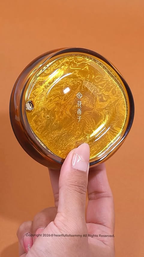 Instagram post by @heartfullofsammy for Florasis. Caption reads: Florasis Nectar Aura Luminous Cream [...].