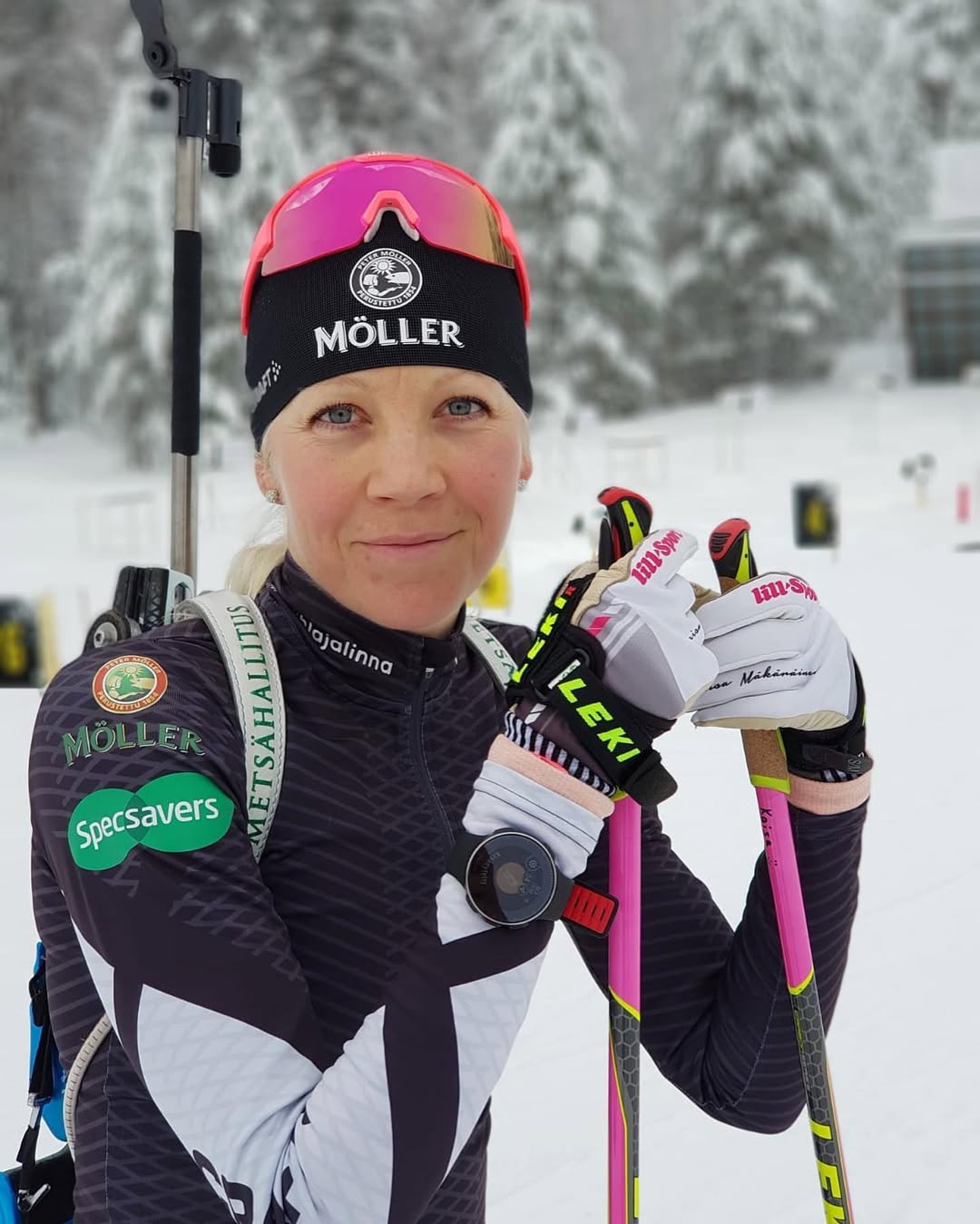 Instagram post by @kaisamakarainen for Specsavers. Caption reads: Kiitollinen uusista sekä jo pitkään mukana....