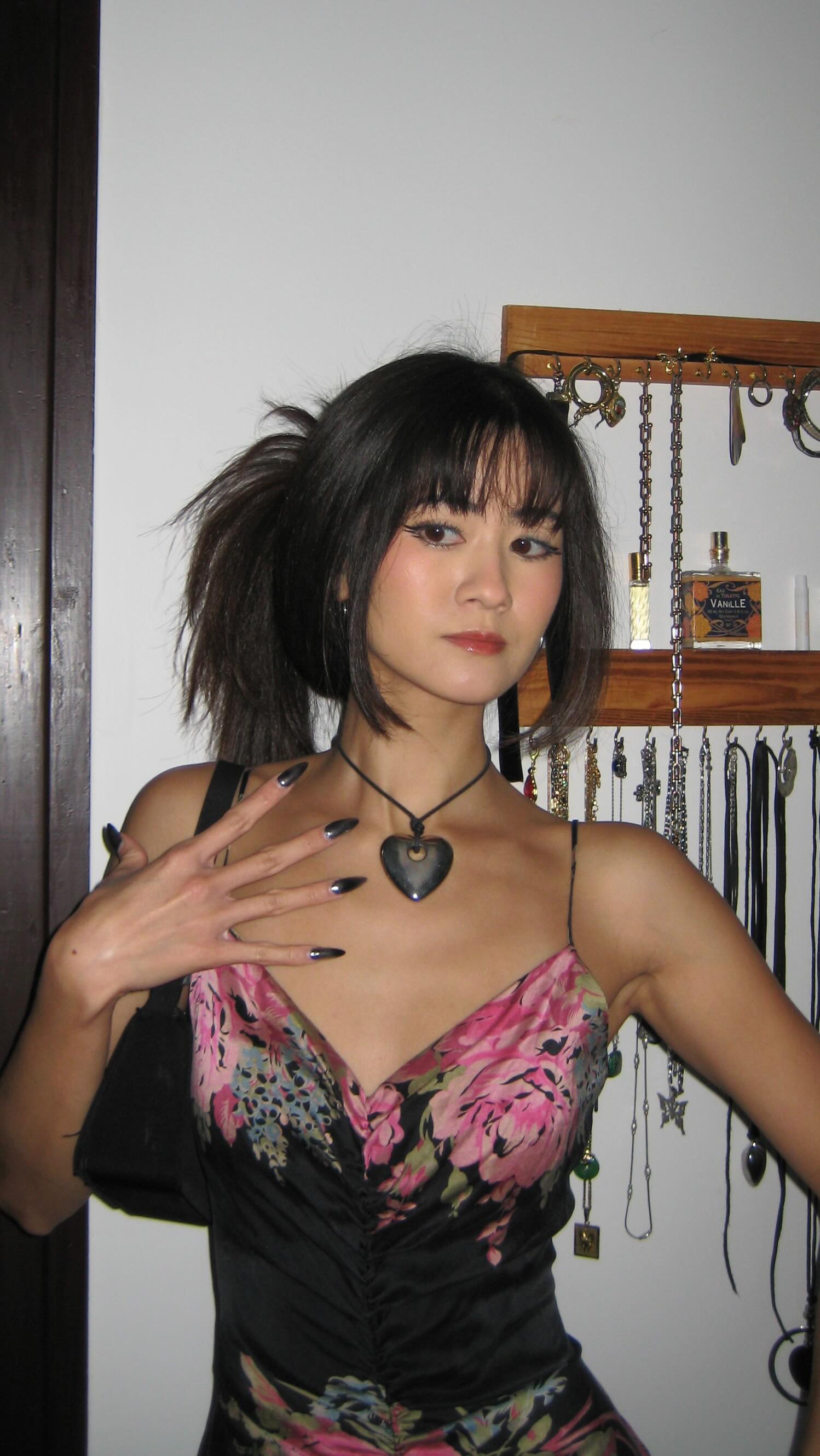 Instagram post by @generationchloe for Poshmark. Caption reads: If you feel like you have nothing to wear this....