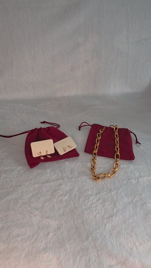 Instagram post by @laurens_vacays for Jewells. Caption reads: My first Jewells order and I love it!😍

Shop by....